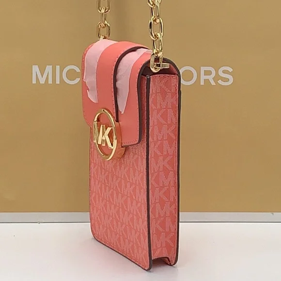 Michael Kors Carmen Small NS Logo
Smartphone Crossbody GRAPEFRUIT SIGNATURE - Picture 13 of 16